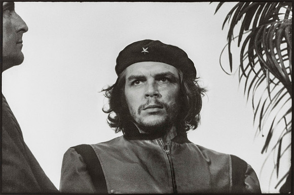 ALBERTO KORDA GUERRILLERO HEROICO