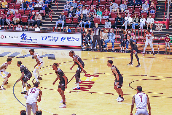 WINTHROP_BASKETBALL-7