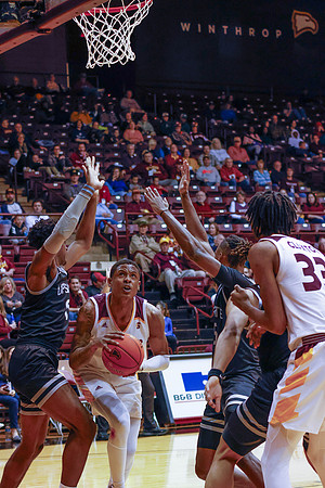 WINTHROP_BASKETBALL-9