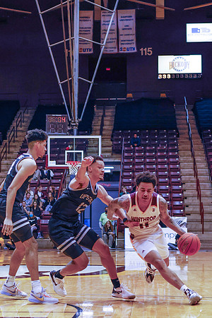 WINTHROP_BASKETBALL-11