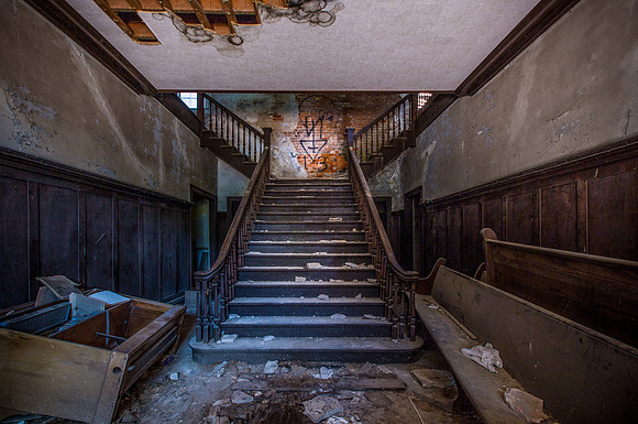 Main Staircase SJS