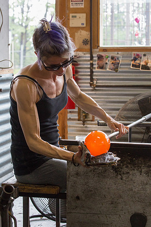 GLASS BLOWING AND CHIHULY ART-16