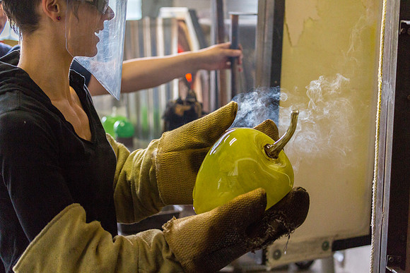 GLASS BLOWING AND CHIHULY ART-12