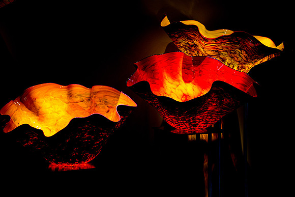 GLASS BLOWING AND CHIHULY ART-36